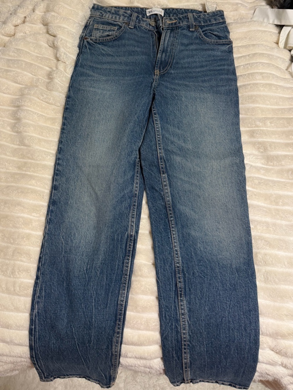 Zara Denim Jeans in Medium Blue Wash